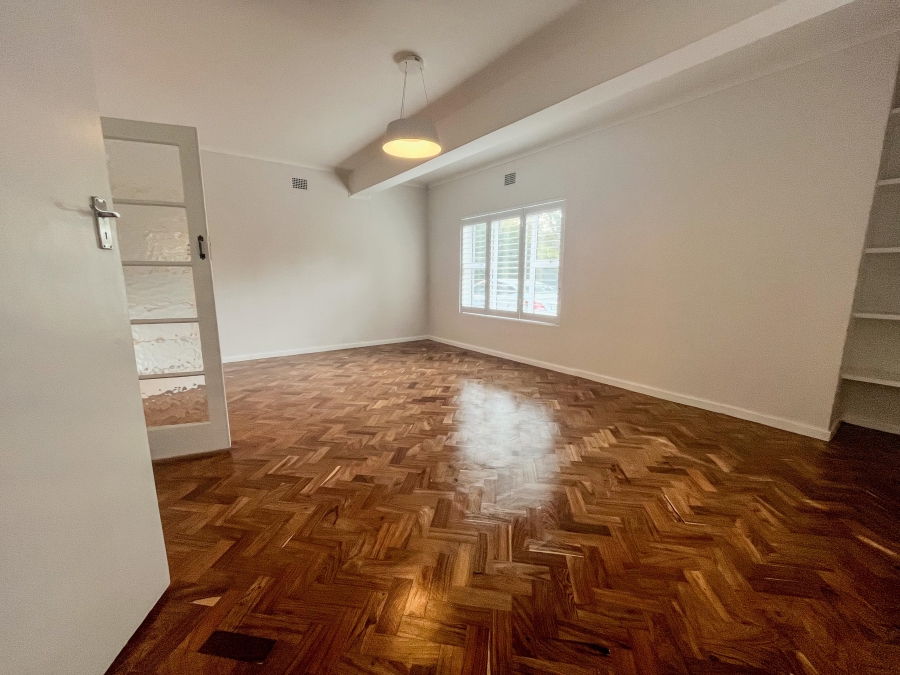 To Let 3 Bedroom Property for Rent in Pinelands Western Cape